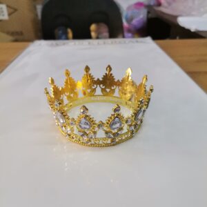 Medium crown 1