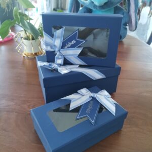 Blue rectangle gift box 01