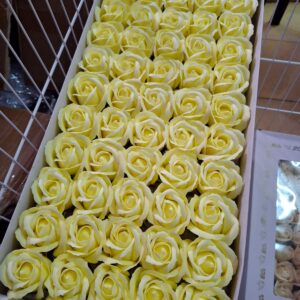 creme soap flower